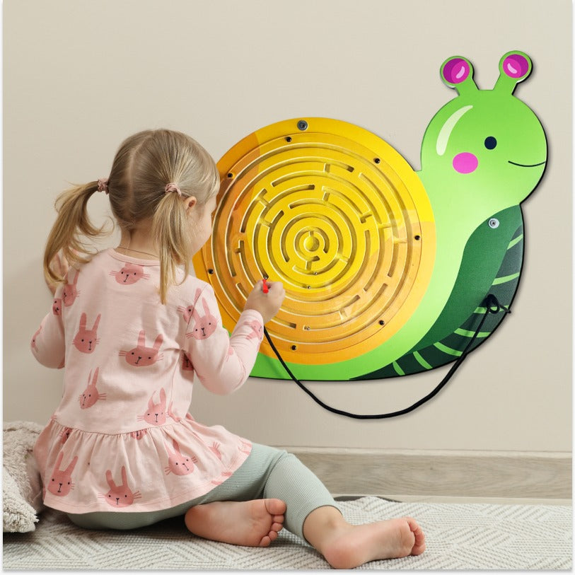 Snail Magnetic Wall toy